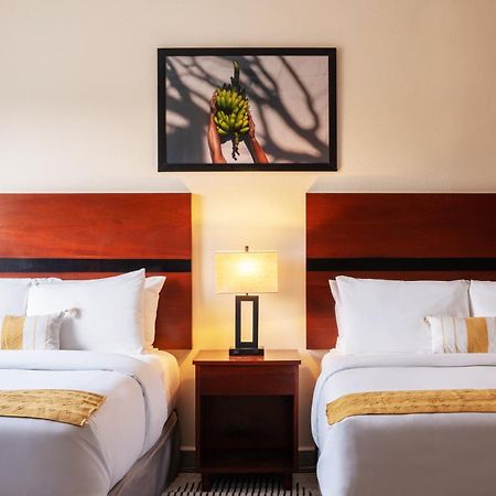 The West House Boutique Hotel San Ignacio Esterno foto
