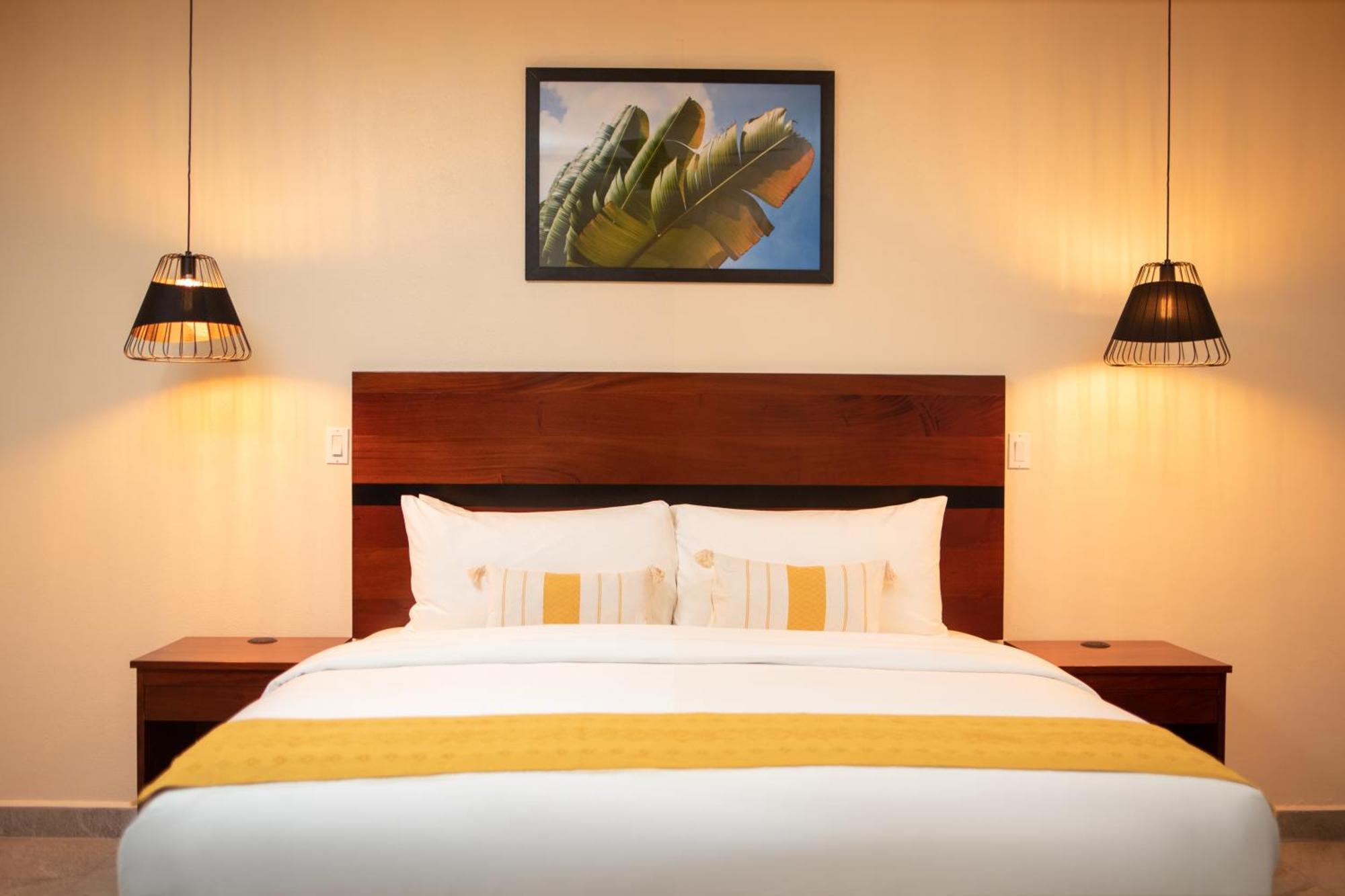 The West House Boutique Hotel San Ignacio Esterno foto